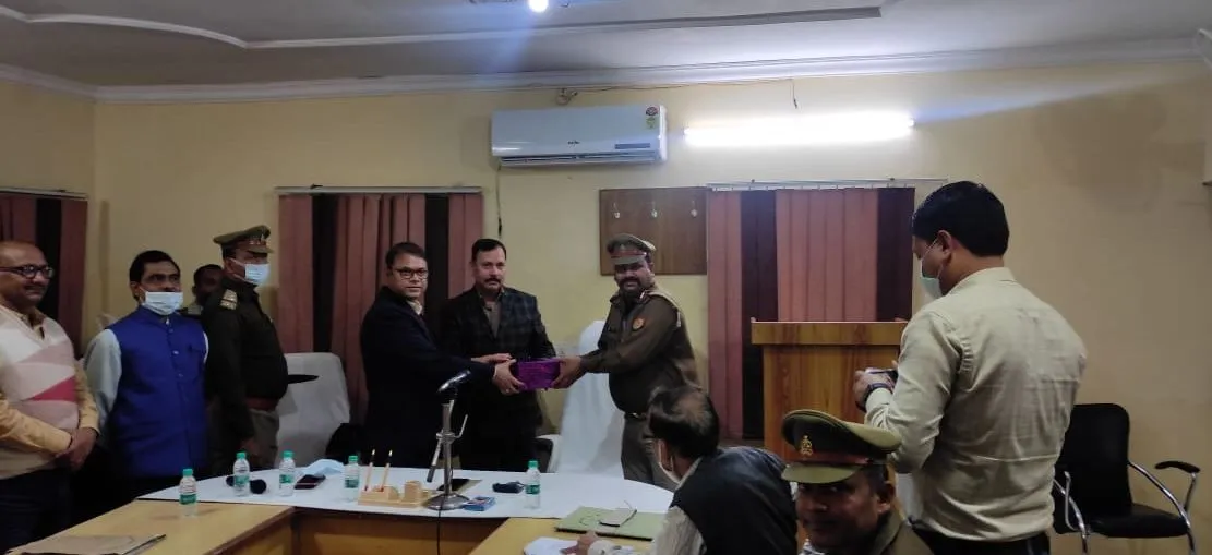बरेली सिटी स्टेशन जीआरपी निरीक्षक प्रतियोगिता में प्रथम
