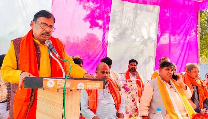 सपा, बसपा व कांग्रेस ने प्रदेश को दंगों की आग में झोंका : राज्यमंत्री