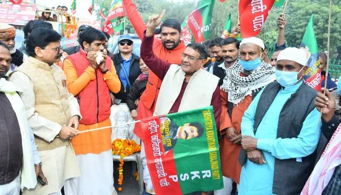 ब्राह्मणों ने किया शंखनाद, मुस्लिमों ने लगाए जय श्री राम के जयकारे