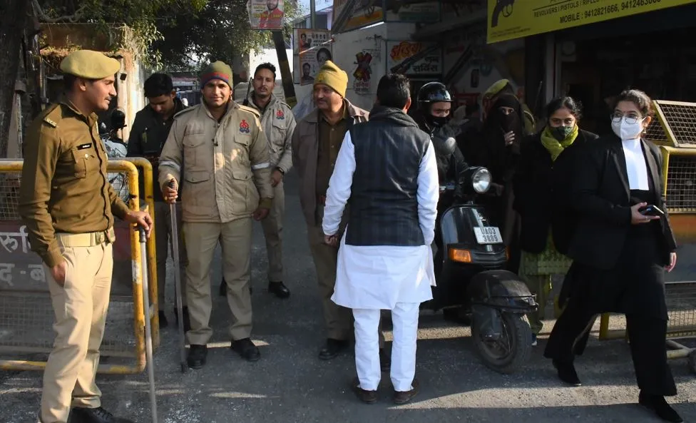 बरेली: फर्जी वोटिंग पर बरेली बार एसोसिएशन चुनाव में हंगामा