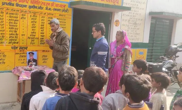 बरेली: CDS जनरल बिपिन रावत को स्कूलों में दी गई श्रद्धांजलि, नम आंखों से किया याद