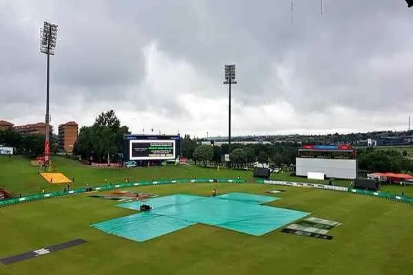 IND vs SA 1st Test Day 2: सेंचुरियन में बारिश के कारण खेल की शुरुआत में विलंब