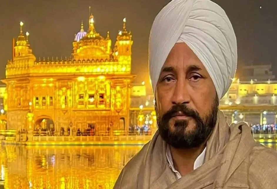 बेअदबी को लेकर मचा बवाल, स्वर्ण मंदिर पहुंचकर बोले सीएम चन्नी- इसमें कुछ विरोधी ताकतें शामिल हो सकती हैं