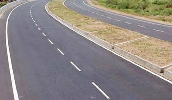 रामपुर : मूंढापांडे से कोयला टोल प्लाजा तक बनेगा फोरलेन बाईपास, एनएचएआई अफसरों ने चिह्नीकरण के बाद सूची राजस्व प्रशासन को सौंपी