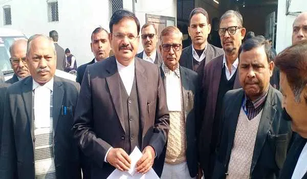मुरादाबाद : साथी के खिलाफ मुकदमा दर्ज होने पर अधिवक्ताओं ने एसएसपी से लगाई इंसाफ की गुहार, जानें पूरा मामला