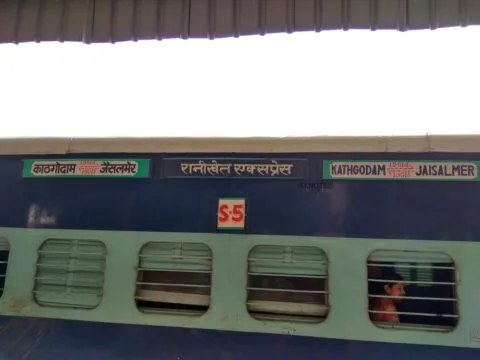 हल्द्वानी: नए साल में रानीखेत एक्सप्रेस के यात्रियों के लिए रेलवे का तोहफा, लिया ये फैसला