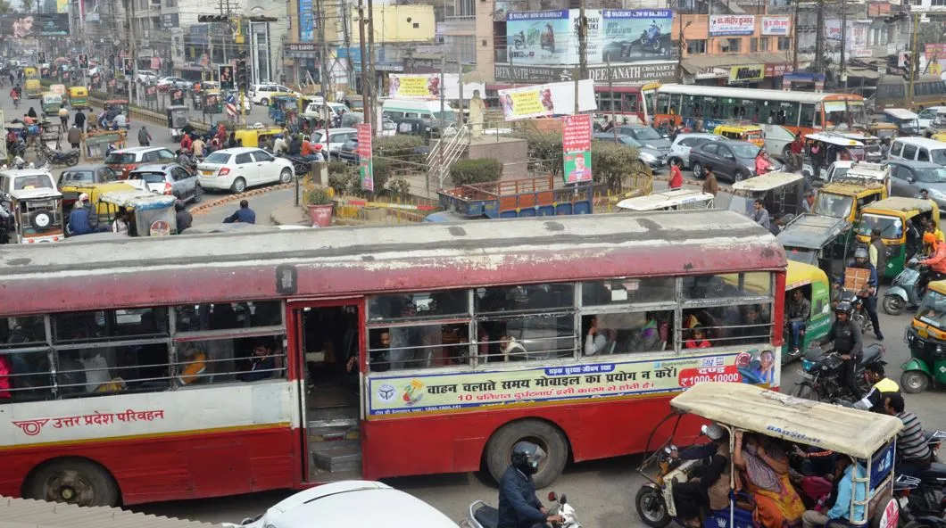 बरेली: शहर में हर तरफ जाम, वाहन सवार फंसकर हुए परेशान