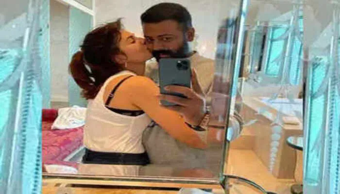 जैकलीन और नोरा के बाद इन बॉलीवुड हसीनाओं का मिला ठग सुकेश चंद्रशेखर से कनेक्शन
