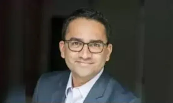 बाइडन ने भारतीय अमेरिकी गौतम राघवन को किया पदोन्नत, व्हाइट हाउस का प्रमुख बनाया