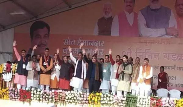 बिजनौर : अब ऊर्जादाता बनेगा देश का अन्नदाता-गडकरी