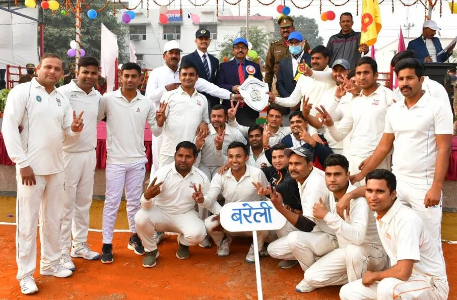 बरेली बना पुलिस क्रिकेट प्रतियोगिता का विजेता