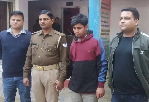 मुरादाबाद: कई गंभीर वारदातों को अंजाम देने वाला इनामी बदमाश गिरफ्तार