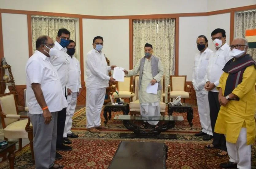एमवीए प्रतिनिधिमंडल ने की राज्यपाल से मुलाकात, विधानसभा अध्यक्ष का चुनाव कराने की मांगी अनुमति