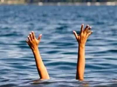 हल्द्वानी: घरवालों से नाराज बेटा नदी में फिसला, हाथ-पैर टूटे