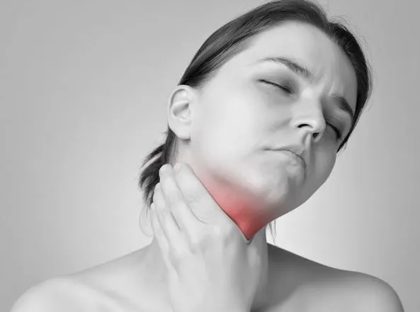 टॉन्सिल के दर्द से पाना हो छुटकारा तो इन खास उपायों से मिलेगी राहत
