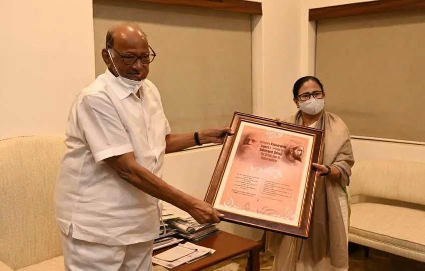 शरद पवार ने की ममता से मुलाकात, भाजपा का विरोध करने वालों को लेकर कही ये बात