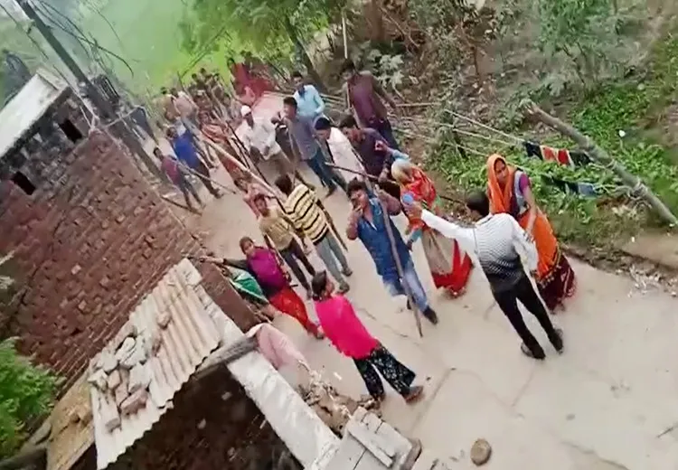 बरेली: रौंधी गांव में हुई मारपीट मामले में नहीं हुई कार्रवाई, तो पीड़ित पहुंचा एसएसपी कार्यालय