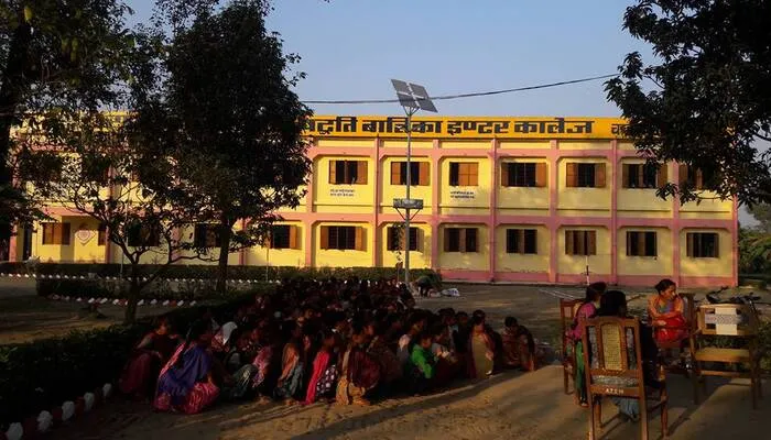 लखनऊ: समाज कल्याण विभाग घटिया भोजन देने के मामले में नहीं मान रहा अपनी गलती