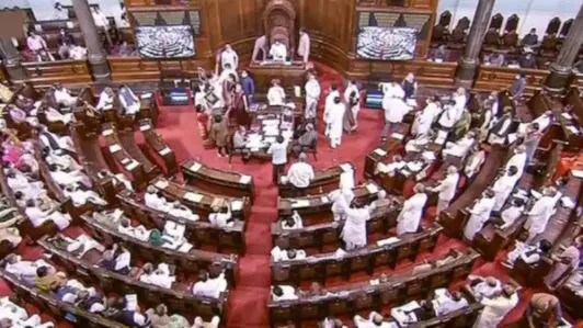 राज्यसभा: 12 सदस्यों के निलंबन के मुद्दे पर हुआ जोरदार हंगामा, शून्यकाल और प्रश्नकाल के बिना ही बैठक दोपहर दो बजे तक स्थगित