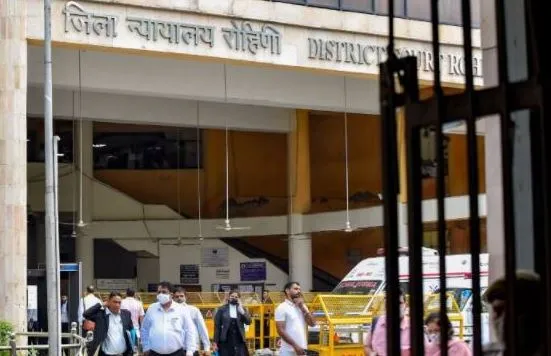 रोहिणी अदालत विस्फोट मामला: डीआरडीओ वैज्ञानिक गिरफ्तार, पड़ोसी को मारने की थी योजना