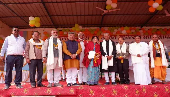 हरदोई: आरएसएस ने शहीदों को किया नमन