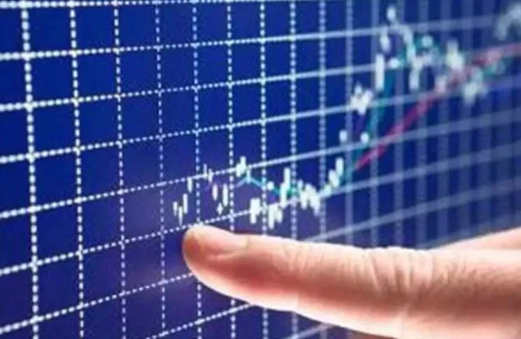 सेंसेक्स और निफ्टी में मामूली गिरावट, आरआईएल करीब दो प्रतिशत टूटा