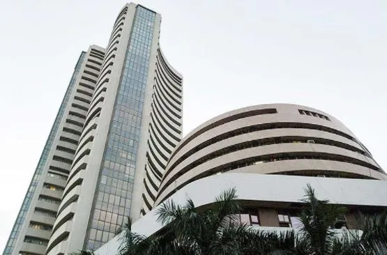 Stock Market: सेंसेक्स 58,600 के नीचे खुला, Nifty भी फिसला