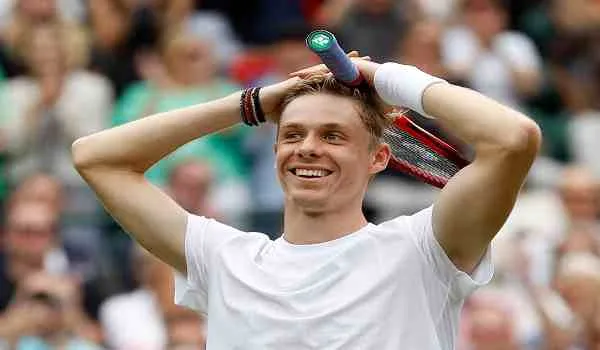 ATP Cup 2022: टेनिस स्टार शापोवालोव आस्ट्रेलिया पहुंचने पर पाए गए कोविड-19 से संक्रमित