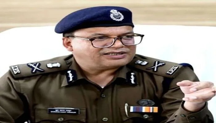 लखनऊ पुलिस कमिश्नर डीके ठाकुर की दूसरी कोरोना रिपोर्ट आई निगेटिव