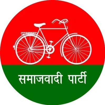 हल्द्वानी: सपा का बढ़ा कुनबा, महिलाओं सहित 17 ने ली सदस्यता