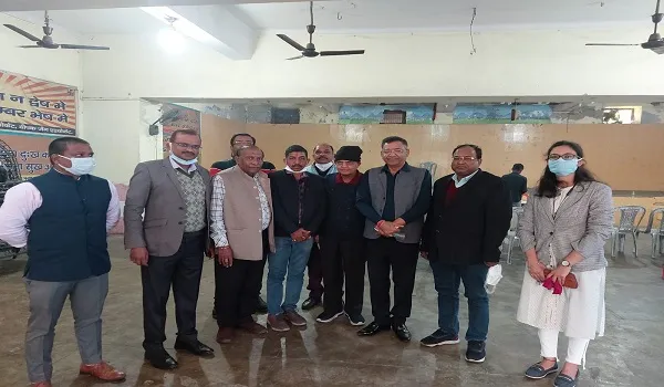 मुरादाबाद : रजिस्ट्रेशन कराने के लिए व्यापारियों को किया प्रेरित