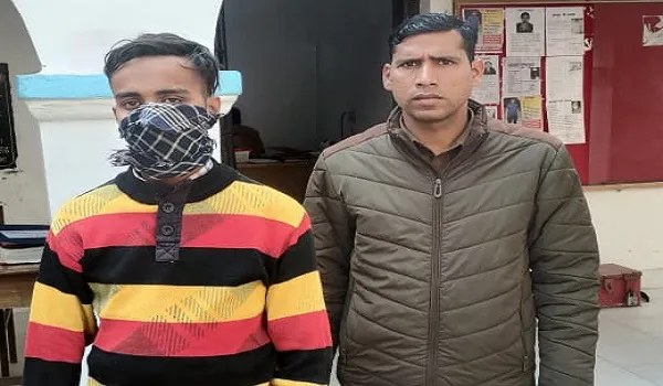 मुरादाबाद : पीआरवी चालक की वर्दी फाड़ी, कोतवाली में भी तोड़फोड़