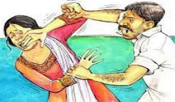 मुरादाबाद : पांच लाख के लिए तलाक देकर घर से निकाला