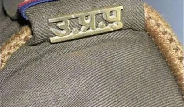मुरादाबाद : पुलिस का कारनामा, छेड़छाड़ पीड़िता के साथ की कार्रवाई