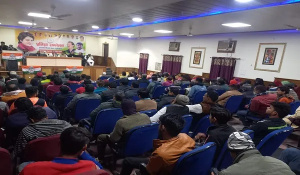 मुरादाबाद : प्रियंका की प्रतिज्ञा गिनाकर कार्यकर्ताओं को जीत के लिए जुटने का आह्वान