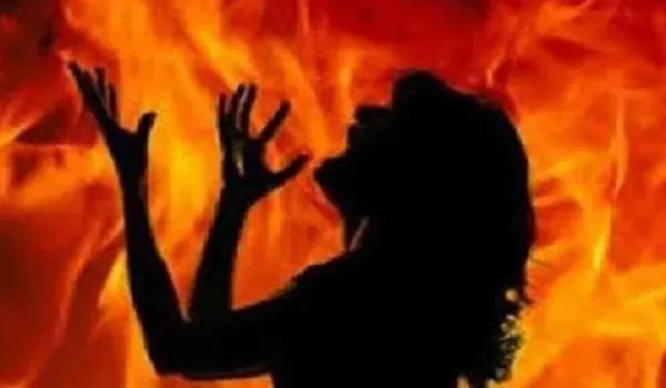 अमरोहा : कुदैना के जंगलों में मिला युवती का अधजला शव