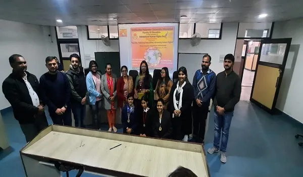 मुरादाबाद : प्रतियोगिता में प्रथम स्थान सुरभि अग्रवाल ने किया हासिल