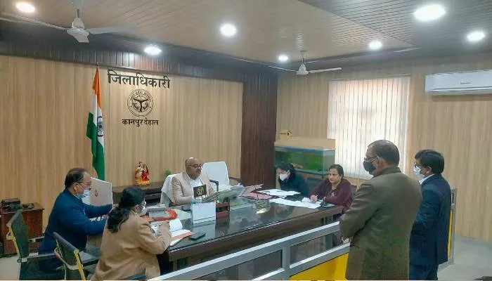 सर्दियों में गोवंशीय पशुओं का बचाव करें: डीएम