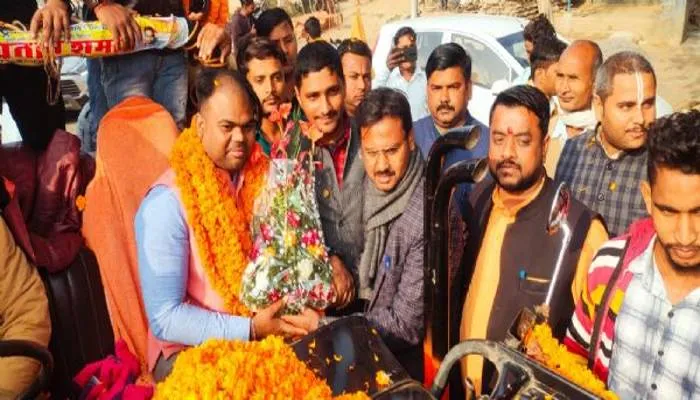 देवरिया: अंतरराष्ट्रीय खिलाड़ी सूर्य प्रताप शर्मा का जिले में हुआ जोरदार स्वागत