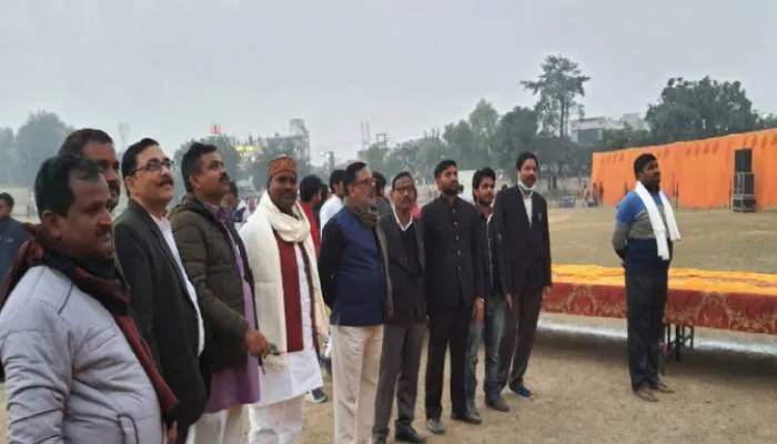 बाराबंकी: स्वाधीनता का अमृत महोत्सव कल, समिति के सदस्यों ने लिया तैयारियों का जायजा