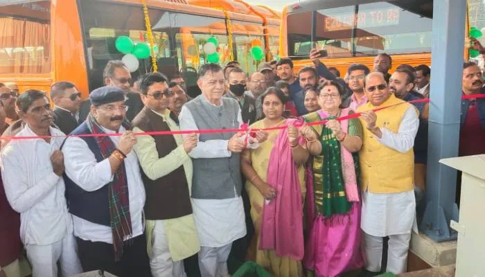 कानपुर: शहरवासी करेंगे इलेक्ट्रिक बसों की सवारी, प्रदूषण रोकने में साबित होगी मददगार