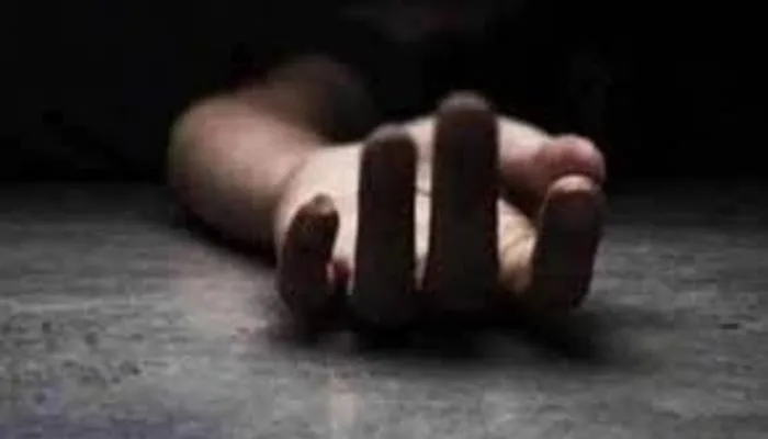 हरदोई: अंधेरी जिंदगी से हारकर युवक ने मौत को लगाया गले, जानें पूरा मामला