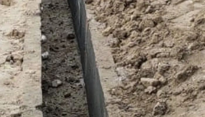 अमेठी: घटिया सामग्री से कराया जा रहा नाली निर्माण का कार्य, जिम्मेदार मौन