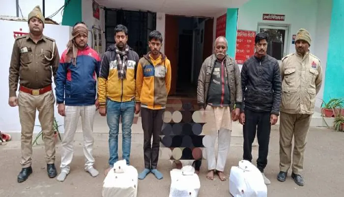 सीतापुर: मिलावटी शराब के साथ दबोचे गए छह शातिर, भेजे गए जेल