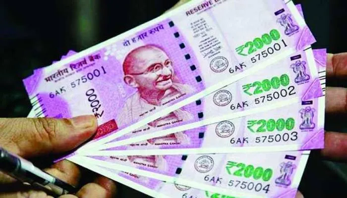 लखनऊ: प्रदेश की 34 गन्ना समितियों में सातवां वेतनमान लागू