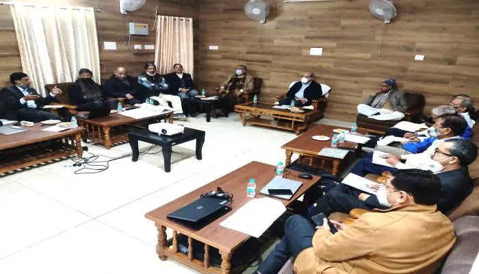 अयोध्या: राम मंदिर के लिए बेस्ट है कर्नाटक के ग्रेनाइट पत्थर, बैठक में विशेषज्ञों ने दिया सुझाव