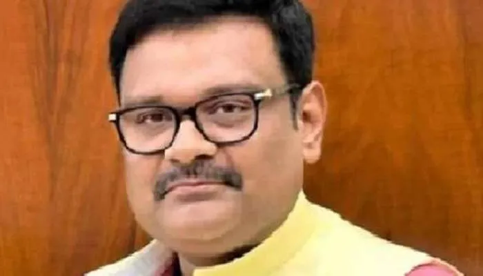 यूपी विधानसभा चुनाव भारत के भविष्य के लिए महत्वपूर्ण : सुब्रत पाठक