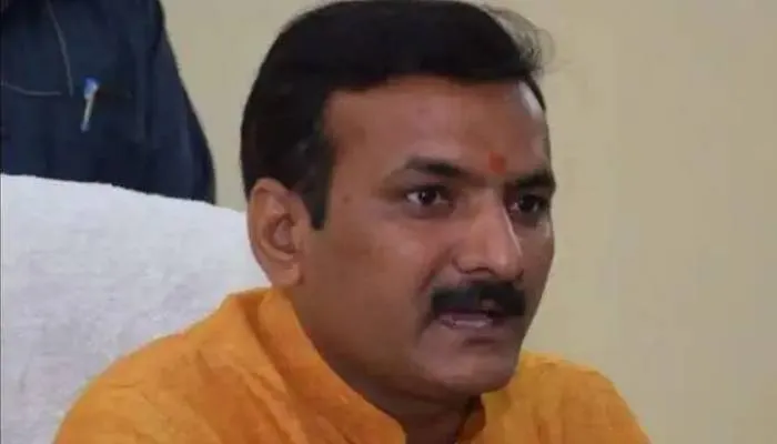 बेसिक शिक्षा मंत्री से शिक्षक अभ्यर्थियों ने की मुलाकात, मिला ये बड़ा आश्वासन
