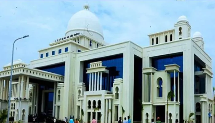 लखनऊ : एकेटीयू के छात्रों को बड़ी राहत, अब इस तारीख तक जमा होगा परीक्षा शुल्क