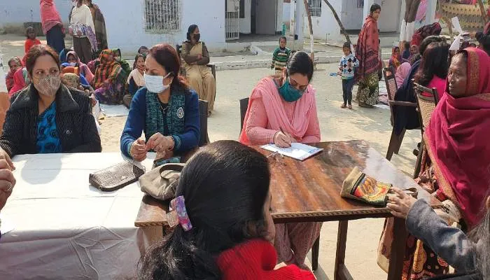 हरदोई: कैंप लगाकर महिला बंदियों का किया स्वास्थ्य परीक्षण